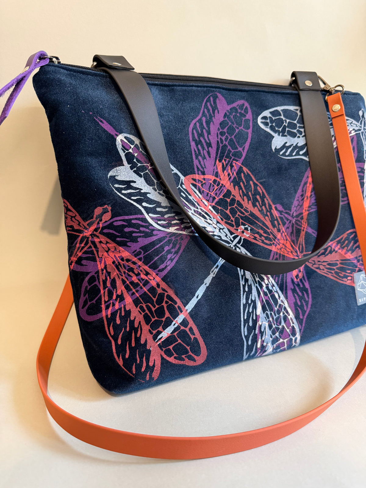 SITOLAB VELVET BLUE DRAGONFLY PINK PRINT BAG