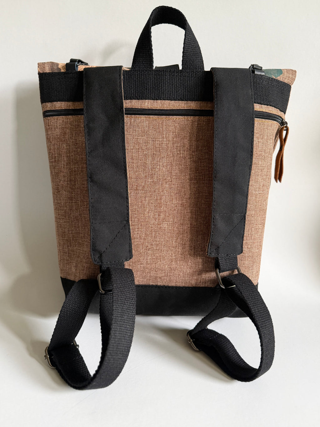 SITOLAB BEIGE BLACK&GREEN GINKO BACKPACK