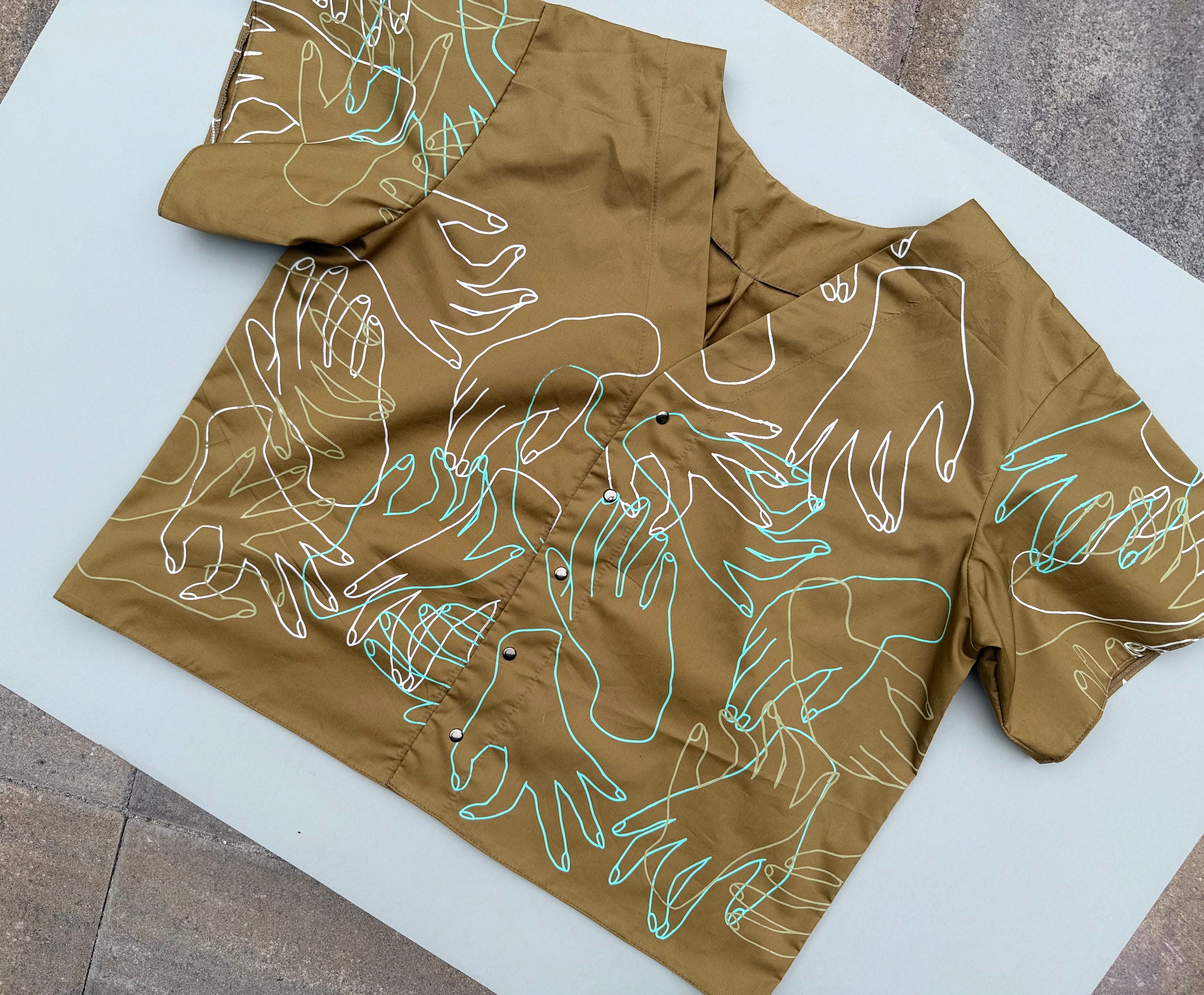 SITOLAB MUSTARD HANDS PRINT MINI SHIRT