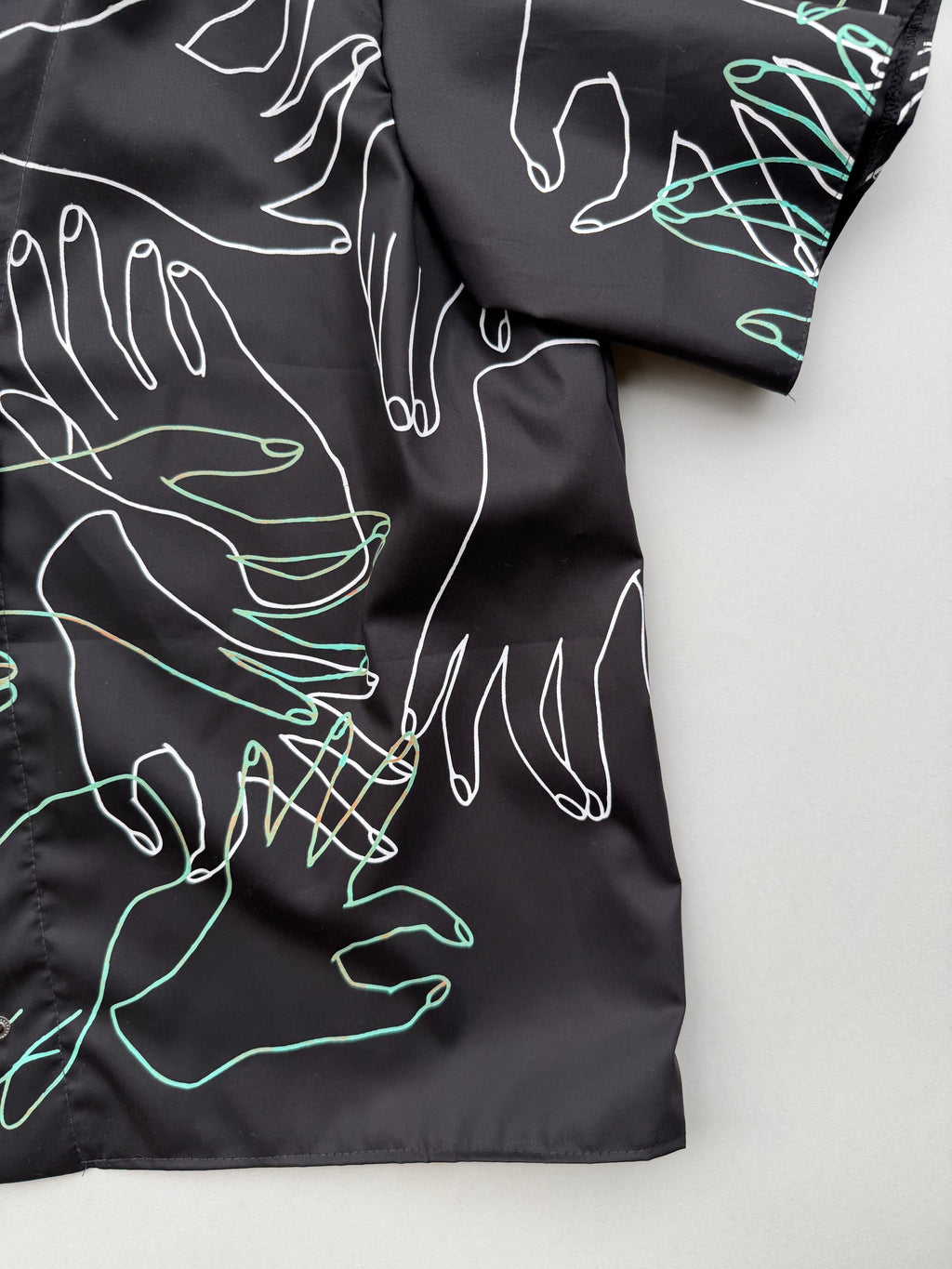 SITOLAB MINI BLACK HANDS SHIRT