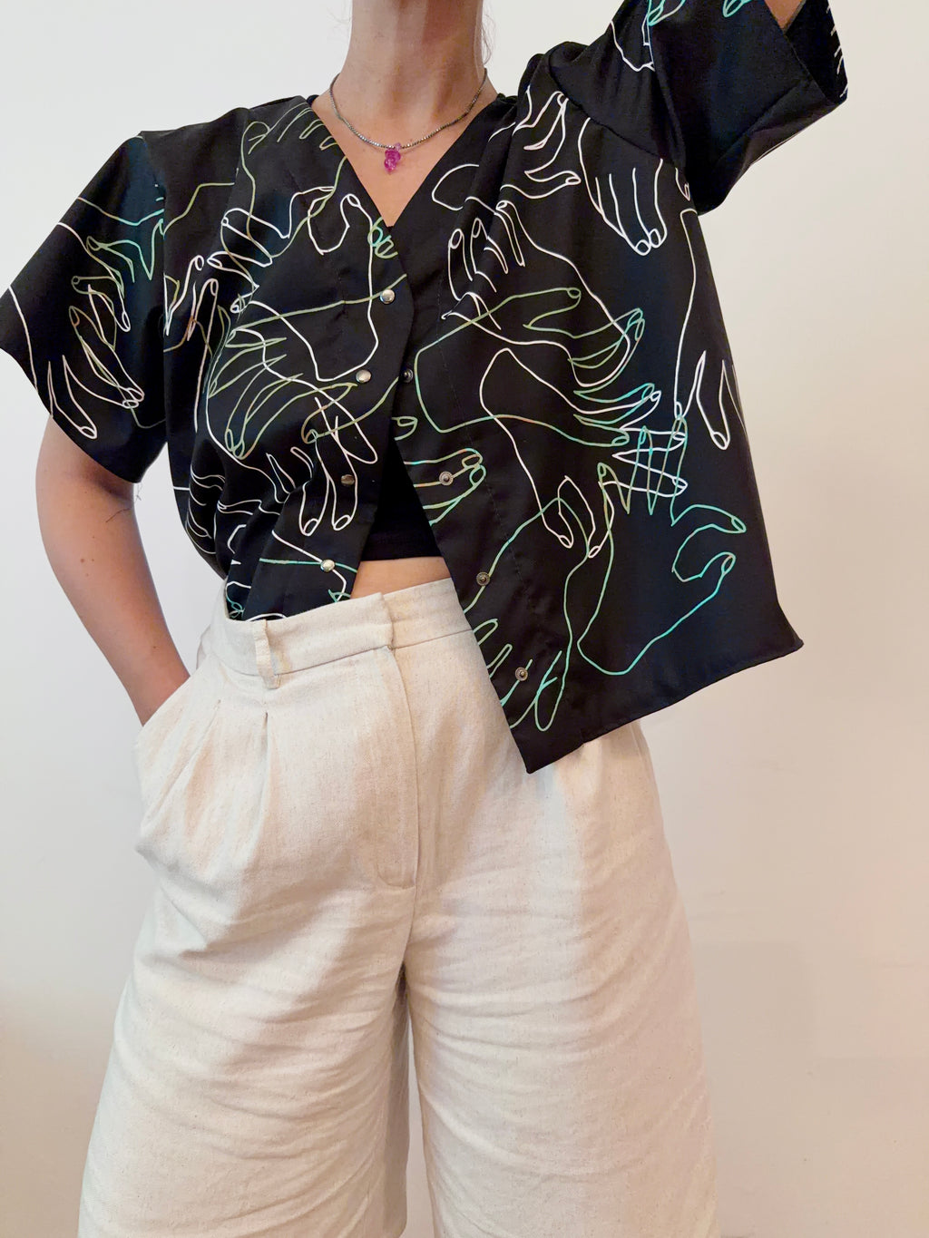 SITOLAB MINI BLACK HANDS SHIRT