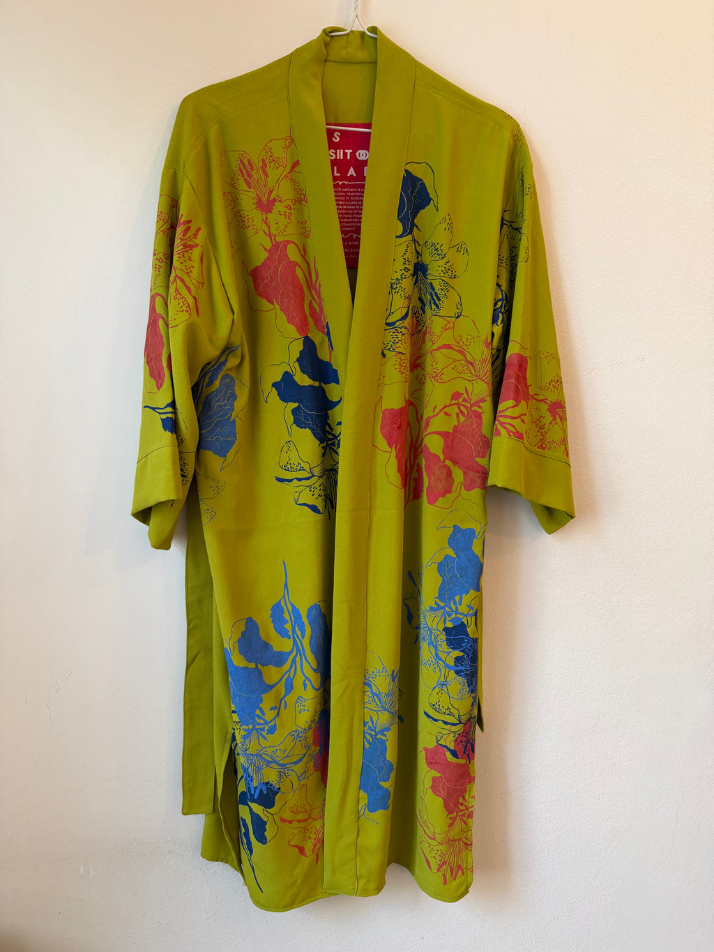 SITOLAB KIWI KIMONO WITH FLORAL PRINT