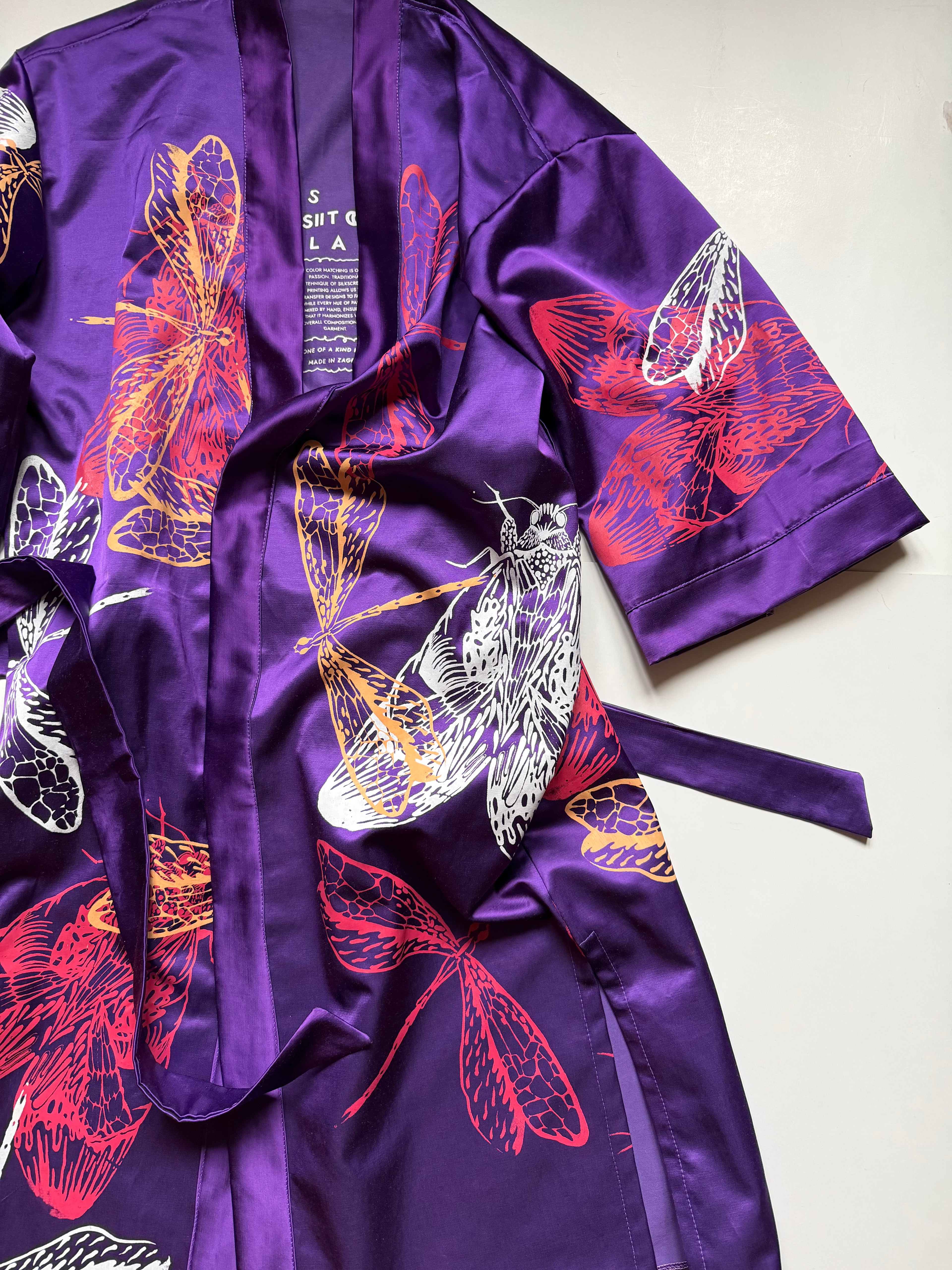 SITOLAB VIOLET SATIN CAPE INSECTS PRINT