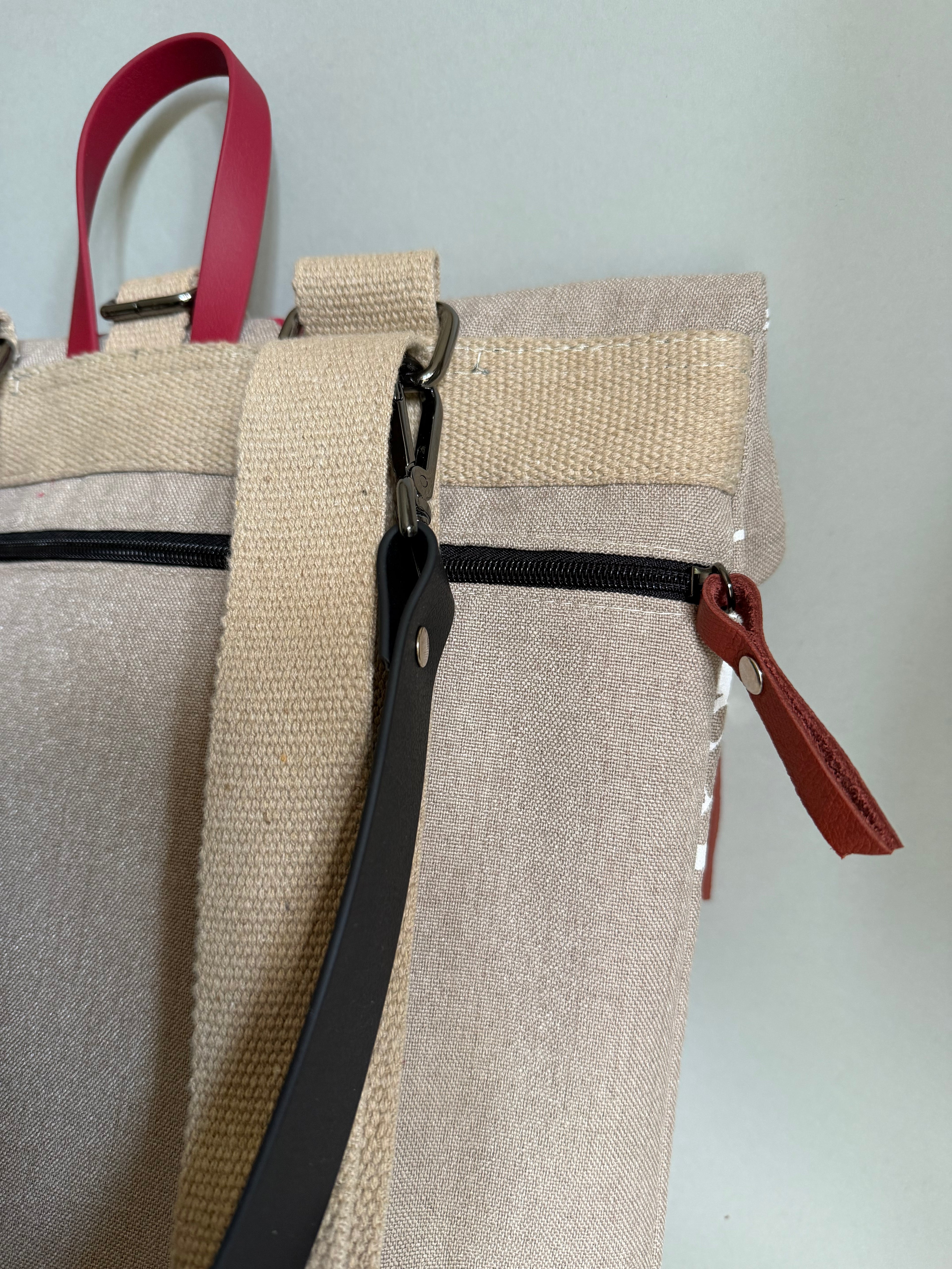 SITOLAB BEIGE INSECTS BACKPACK BACKPACK BAG