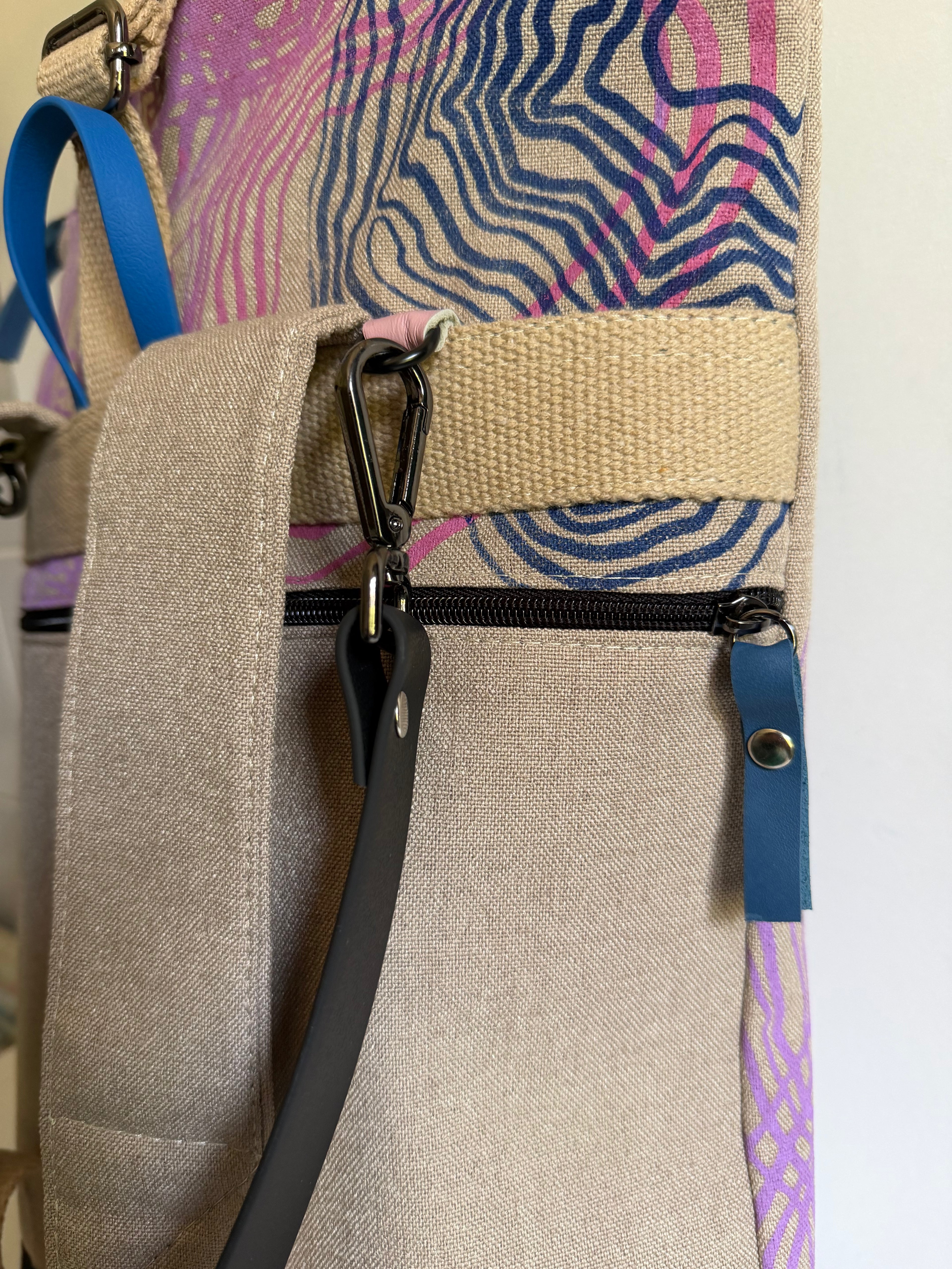 SITOLAB BEIGE SWIRL BACKPACK BAG