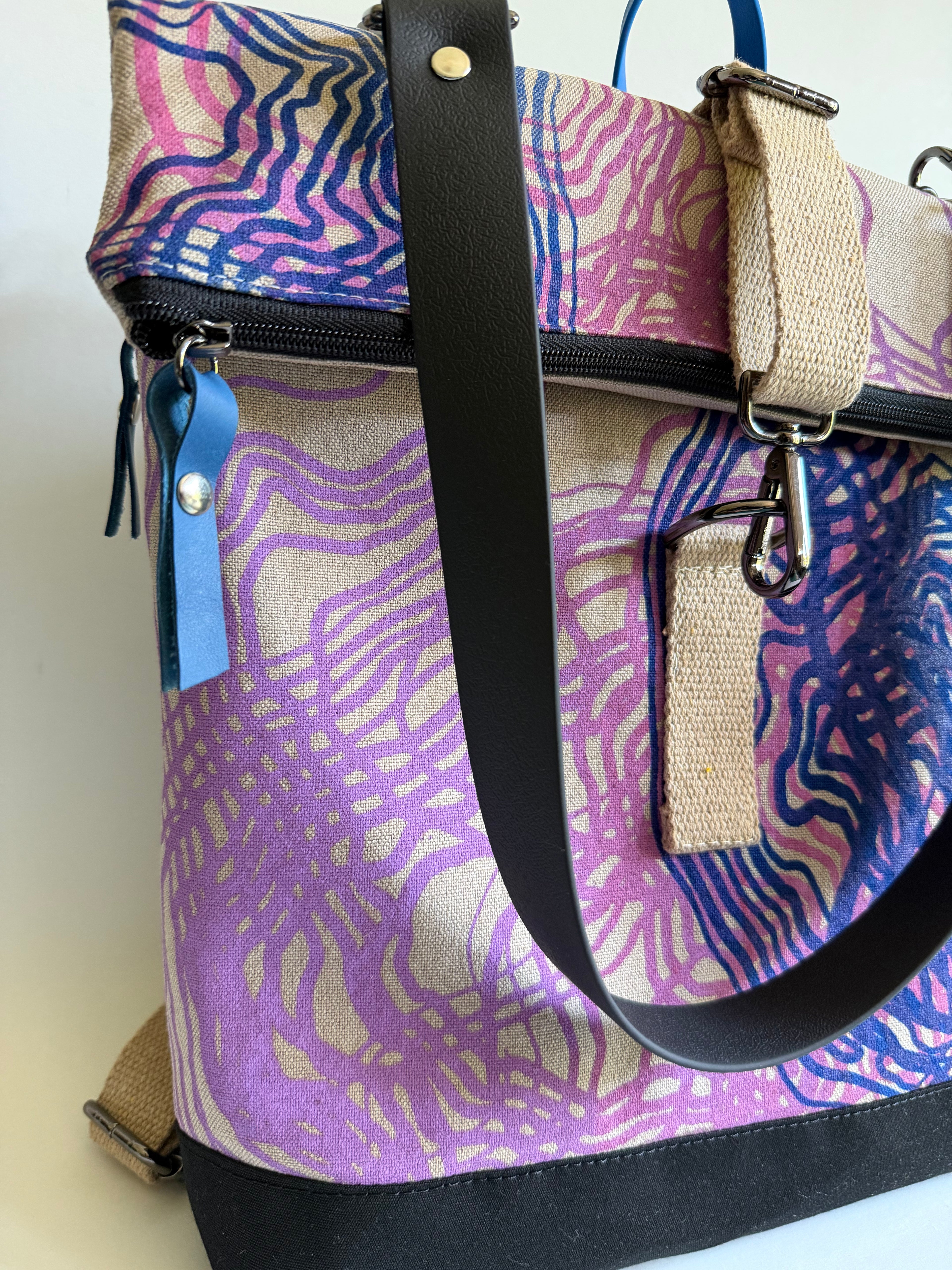 SITOLAB BEIGE SWIRL BACKPACK BAG