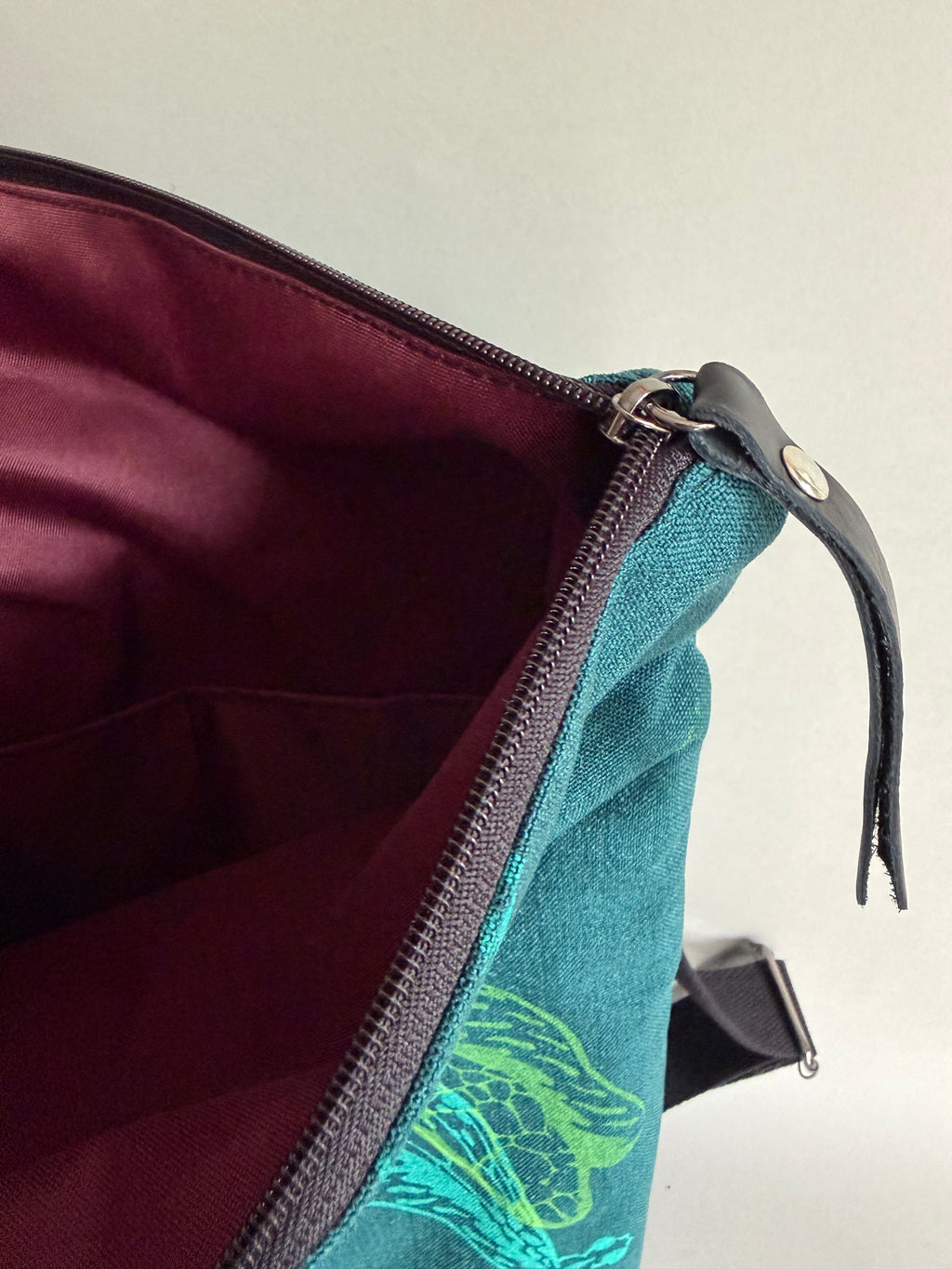 SITOLAB MIDNIGHT GREEN DRAGONFLY BACKPACK BAG