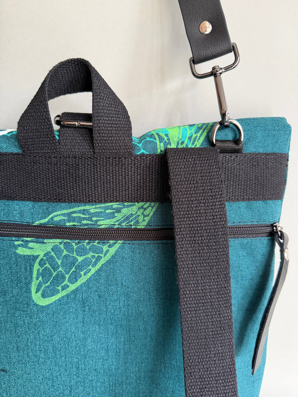SITOLAB MIDNIGHT GREEN DRAGONFLY BACKPACK BAG