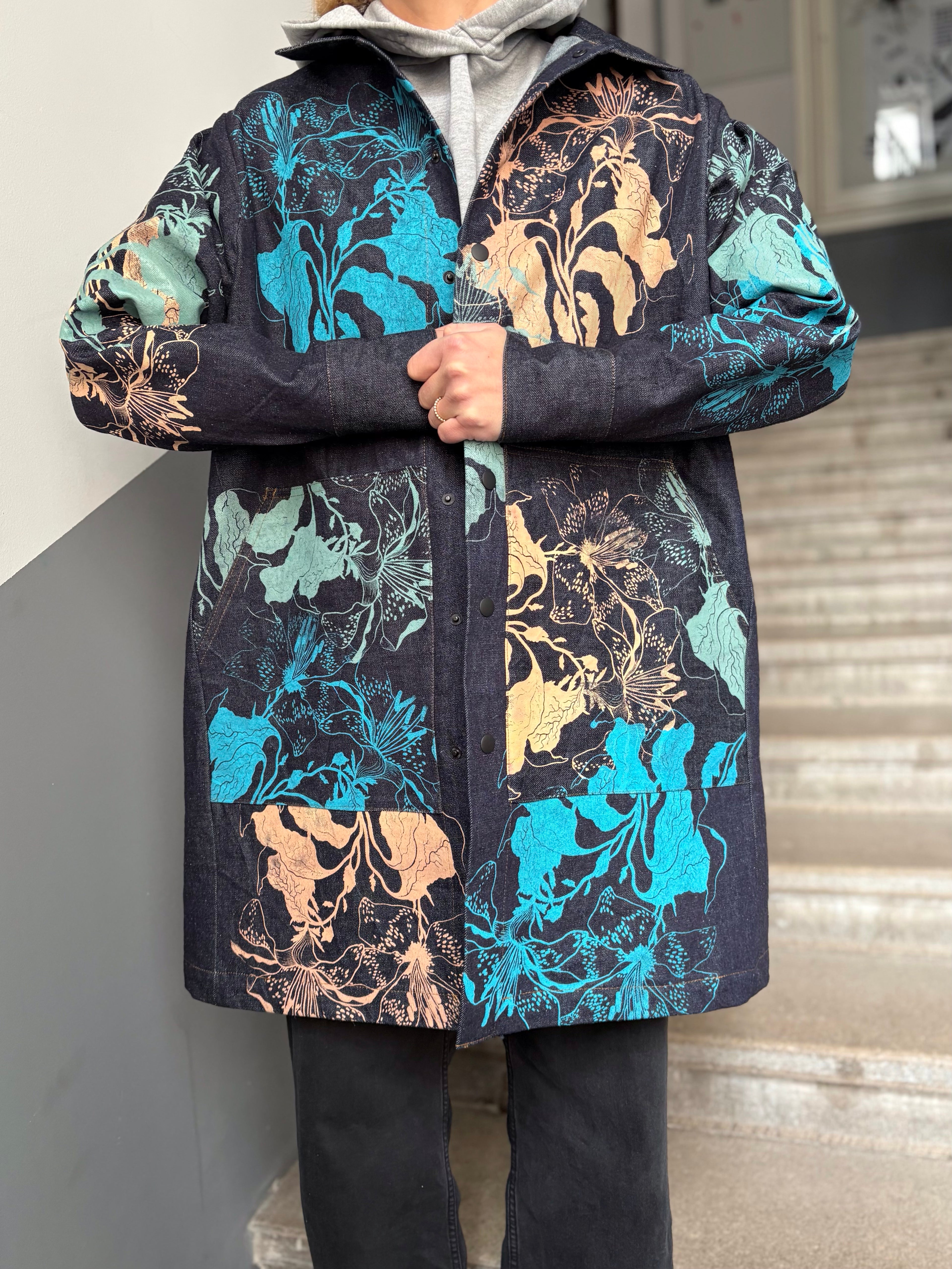 SITOLAB DENIM JACKET WITH FLORAL PRINT