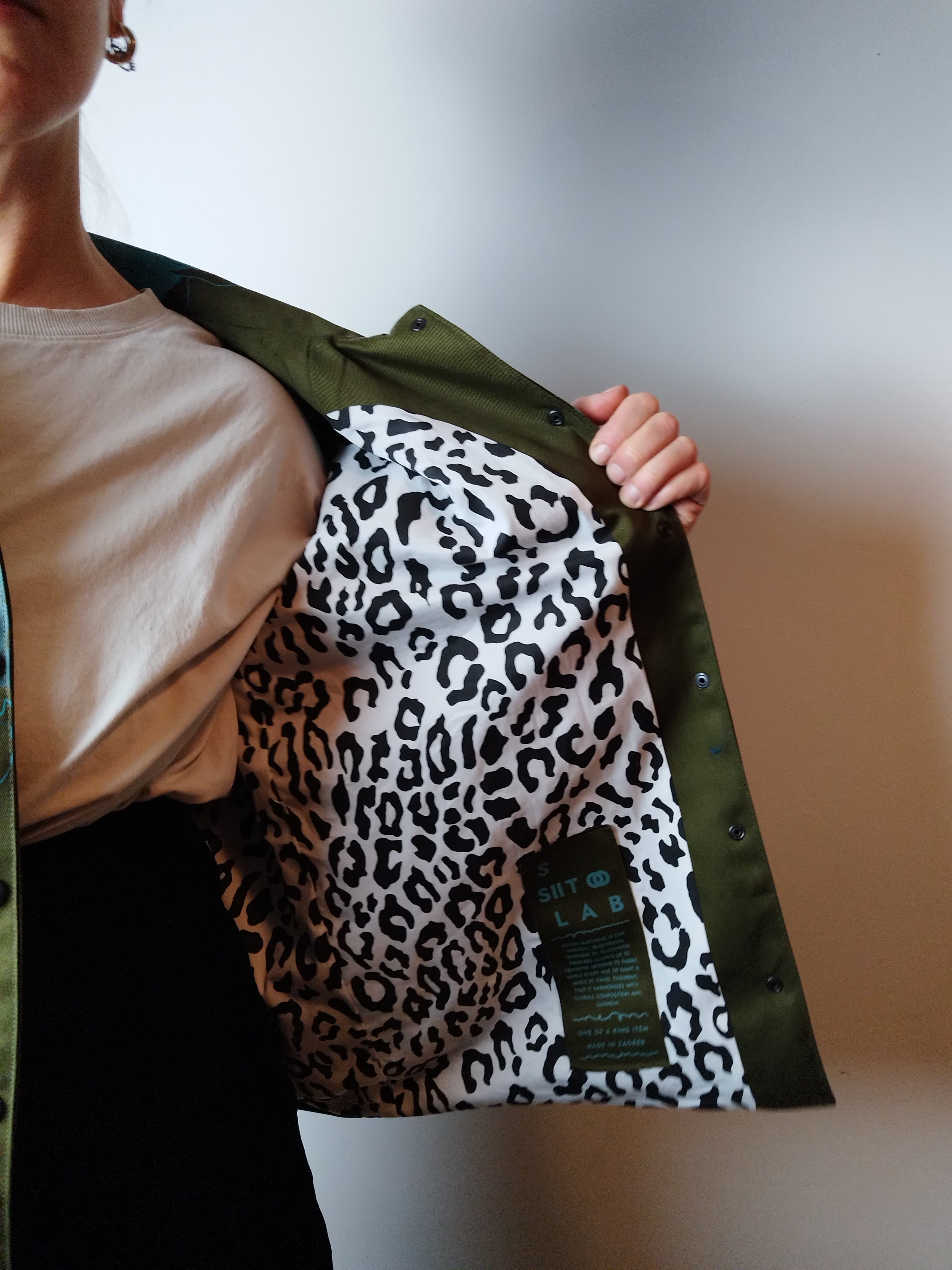 SITOLAB OLIVE WORKWEAR STYLE FLORAL PRINT JACKET