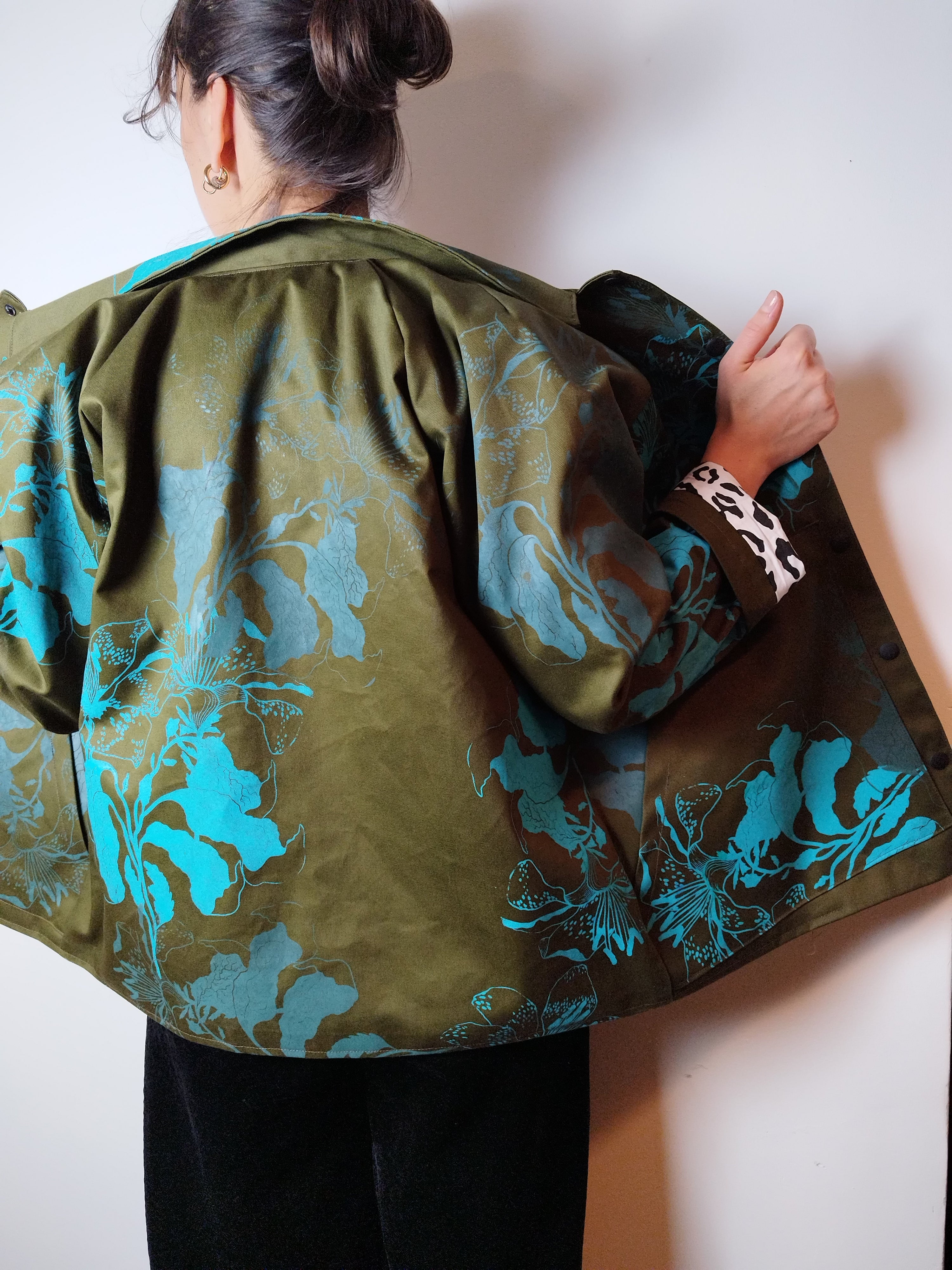 SITOLAB OLIVE WORKWEAR STYLE FLORAL PRINT JACKET