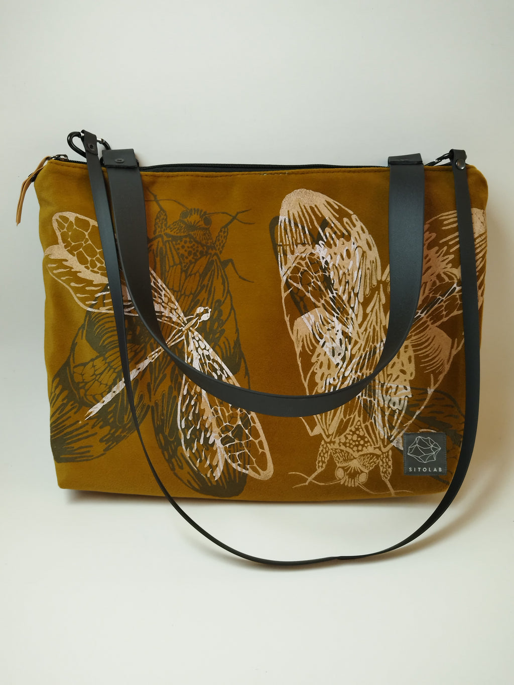 VELVET YELLOW BAG WITH INSECTS