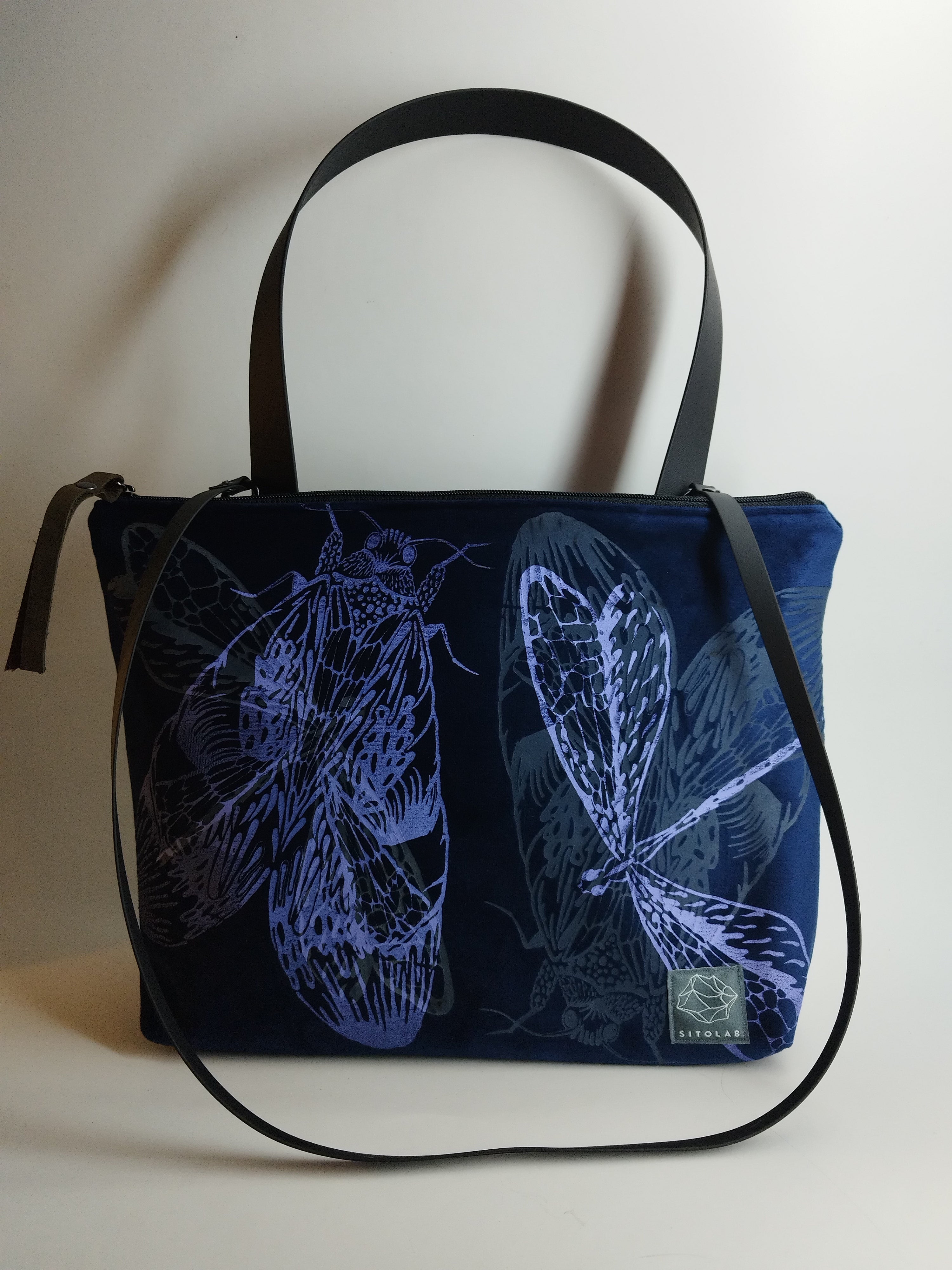 SITOLAB VELVET DARK BLUE BAG WITH INSECTS PRINT